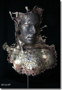 Figurative bronze artist Gabrielle Fischer Horvath was born in Hungary and is now living and working in Toronto / Ontario /Canada.